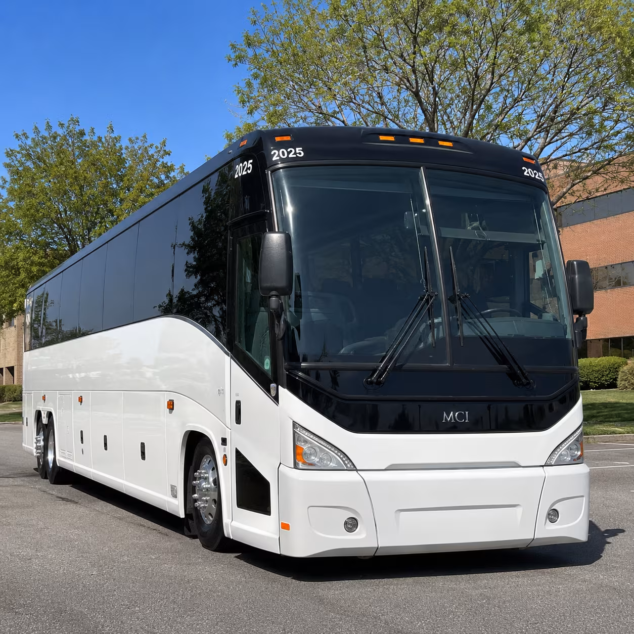 employee shuttle buses for companies across manhattan and the boroughs