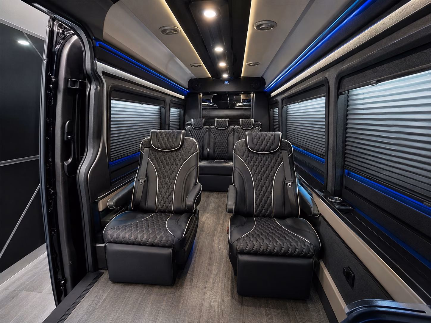 multi stop hotel shuttle loops between nyc airports and midtown hotels