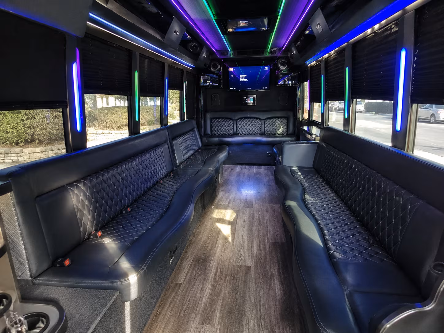 new york city 15 passenger party bus interior