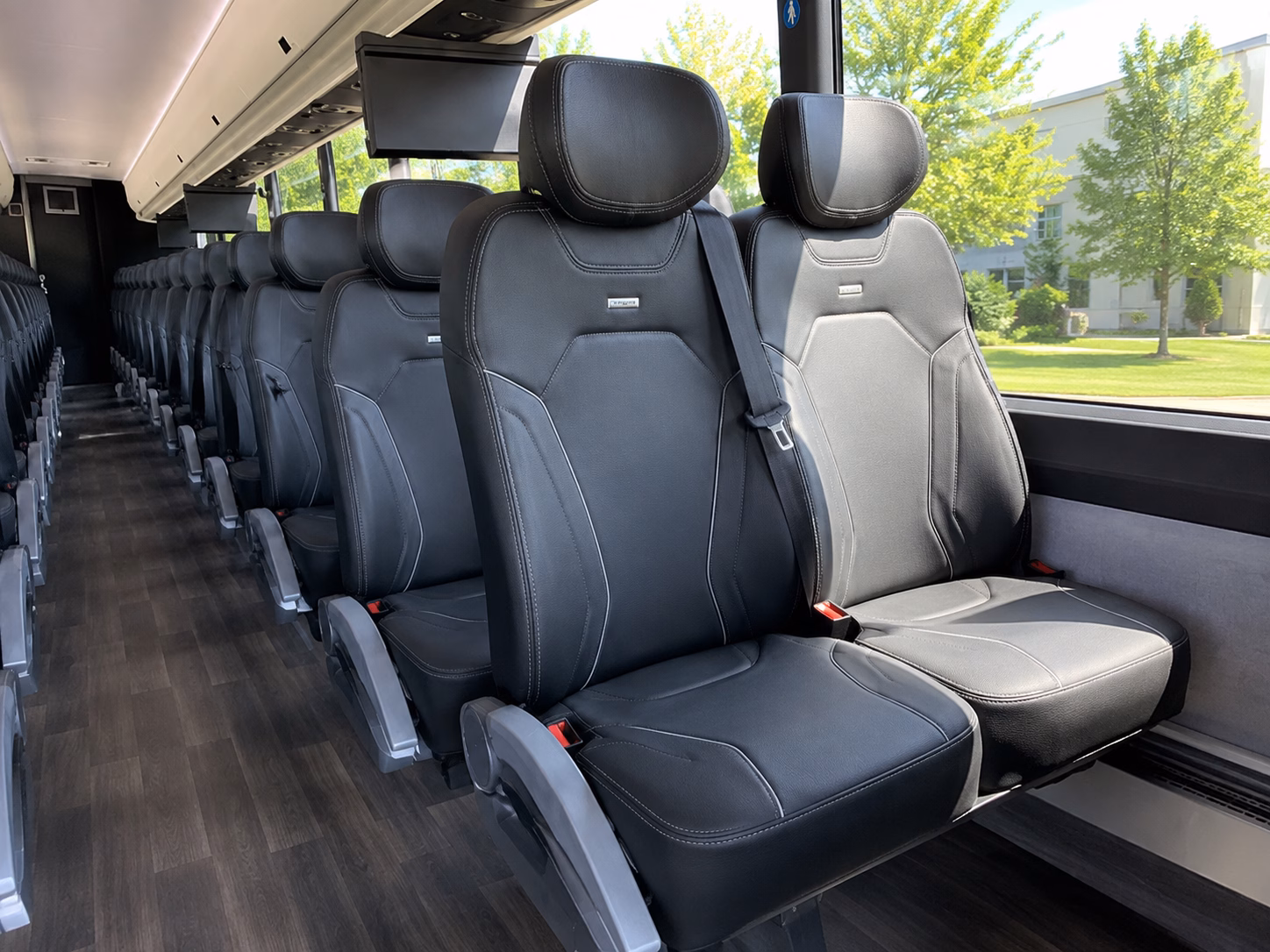 new york wine and food festival bus rentals to the seaport and pier 17